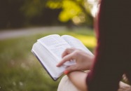 Literackie popołudnia z książką