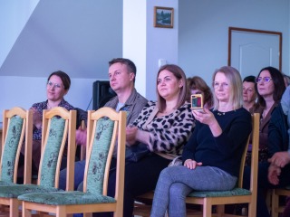 Biblioteka Publiczna Gminy Tereszpol - koncert Adama Szabata