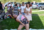 Wspólna zabawa na świeżym powietrzu