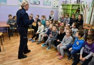 Spotkanie policjantów z dziećmi i młodzieżą 