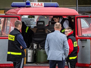 Gmina Tereszpol wspiera strażaków walczących z pożarem Puszczy Solskiej